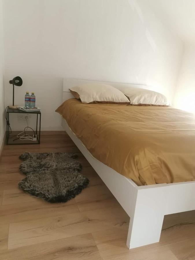 Le Caillou Blanc Apartman Charleroi Kültér fotó